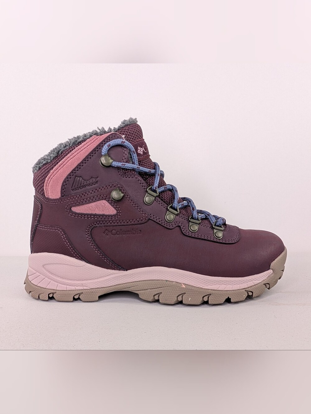 Columbia Newton Ridge Boots Womens Size 7.5 Waterproof Omni Heat Winter Hiking
